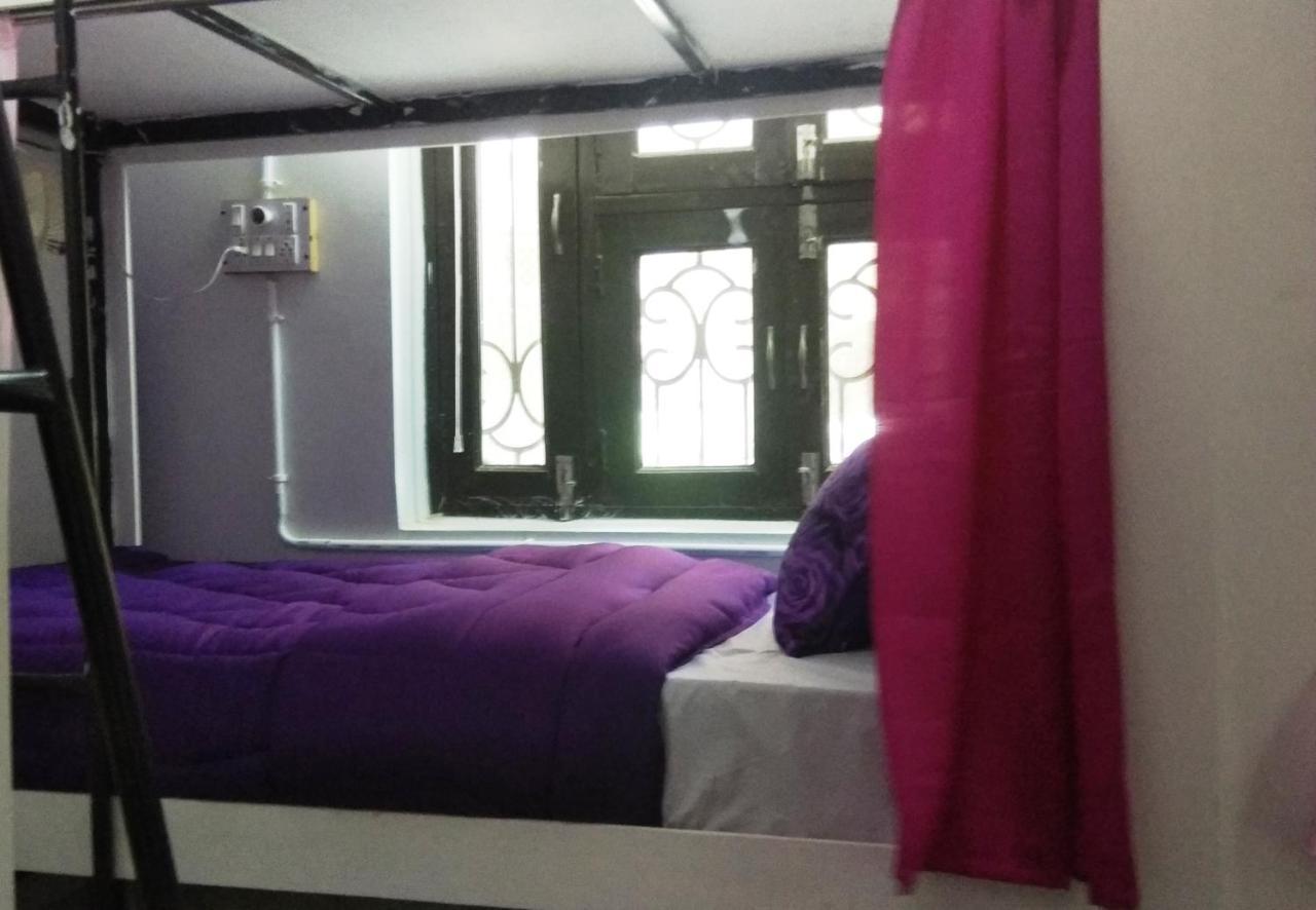Farmstay - Capsule Den Yeni Delhi Dış mekan fotoğraf