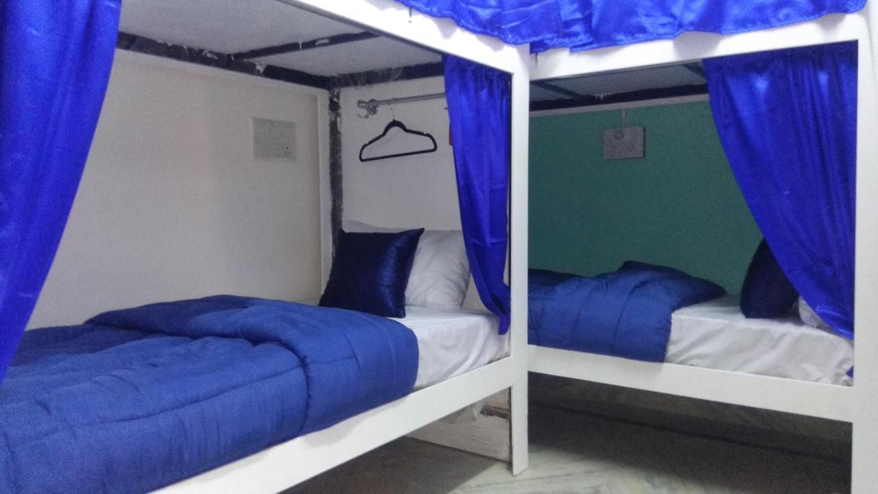 Farmstay - Capsule Den Yeni Delhi Dış mekan fotoğraf