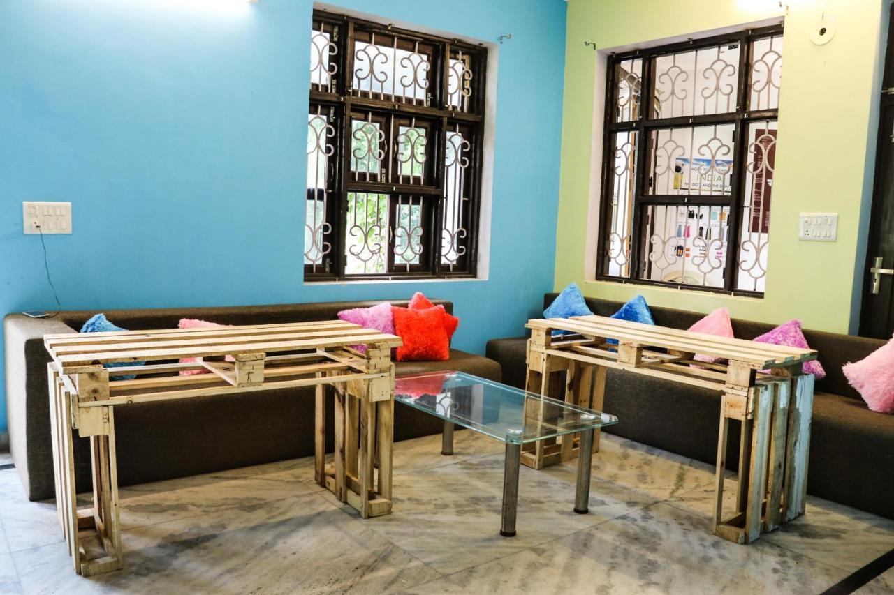 Farmstay - Capsule Den Yeni Delhi Dış mekan fotoğraf