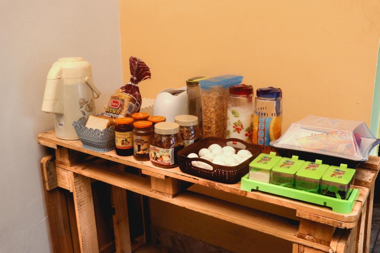 Farmstay - Capsule Den Yeni Delhi Dış mekan fotoğraf
