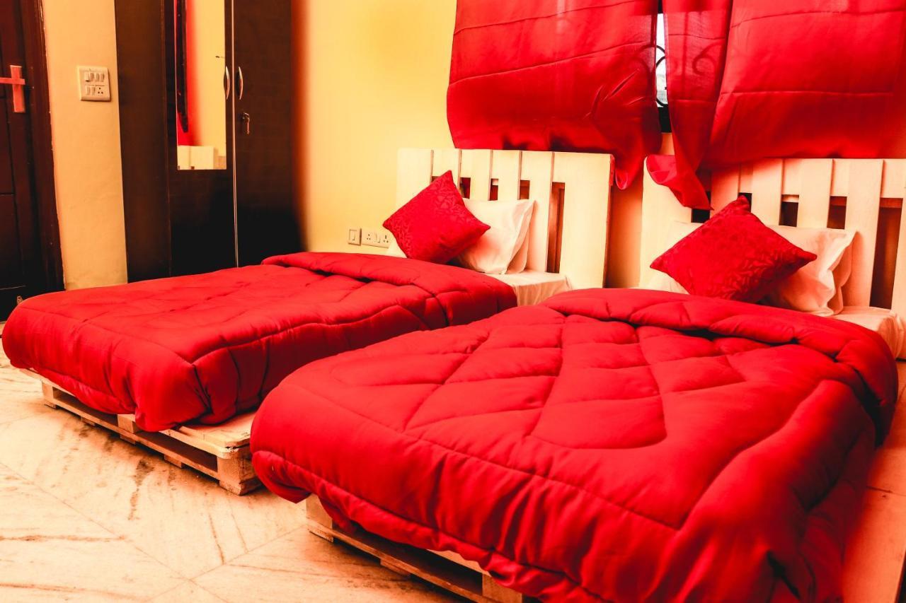 Farmstay - Capsule Den Yeni Delhi Dış mekan fotoğraf