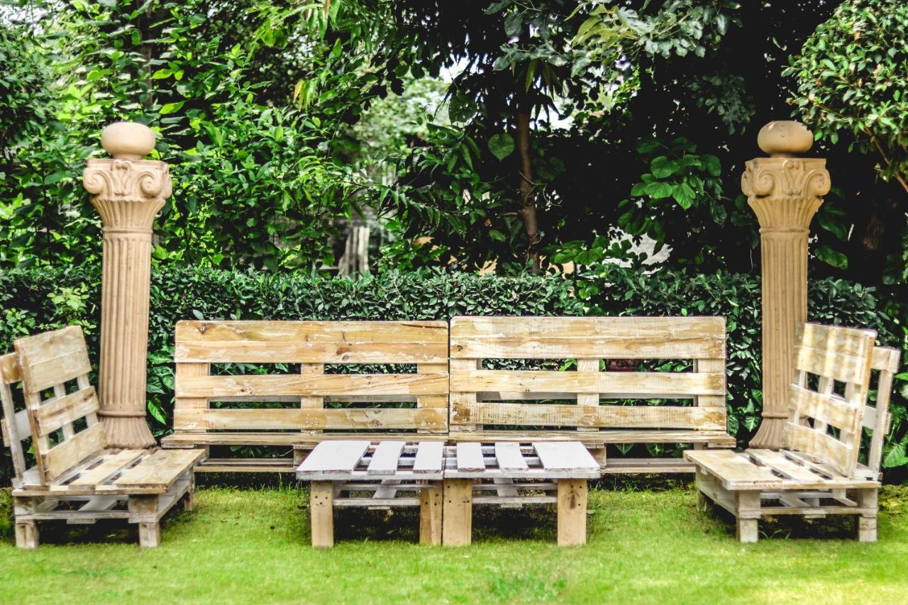 Farmstay - Capsule Den Yeni Delhi Dış mekan fotoğraf