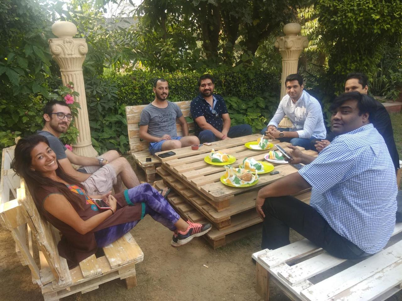 Farmstay - Capsule Den Yeni Delhi Dış mekan fotoğraf